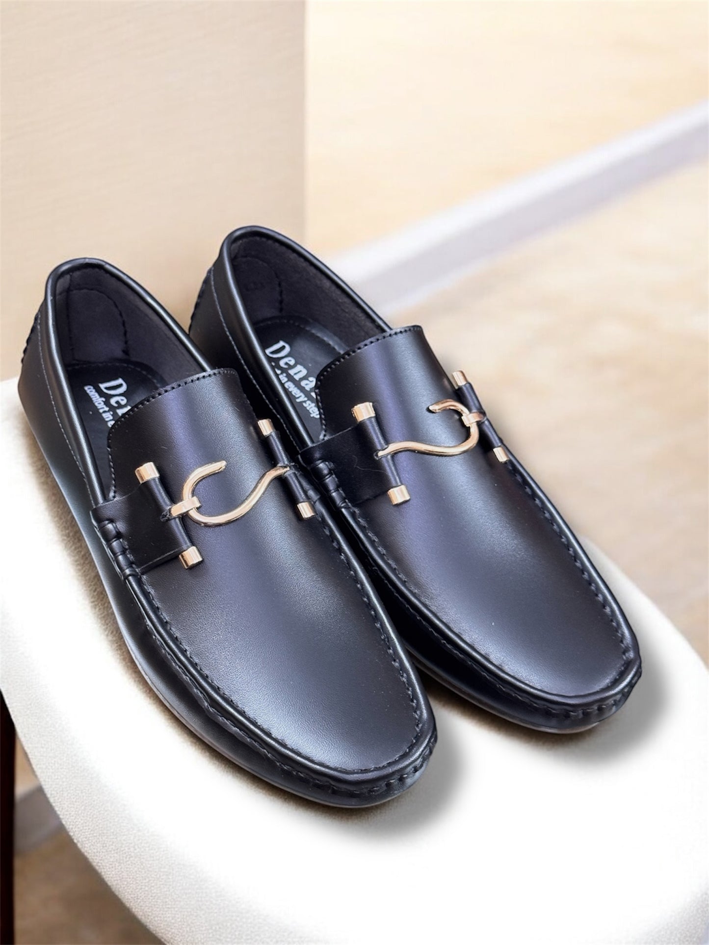 S-BUCKLE- BLACK