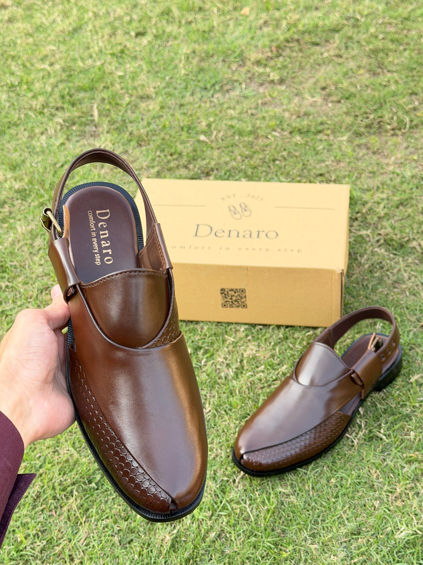 R-2004 BROWN KHERI
