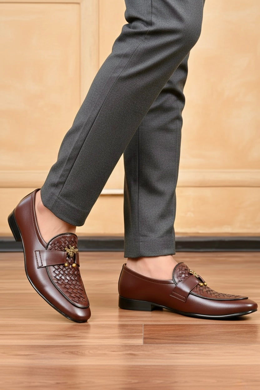 BROWN Bee-RIng Formal