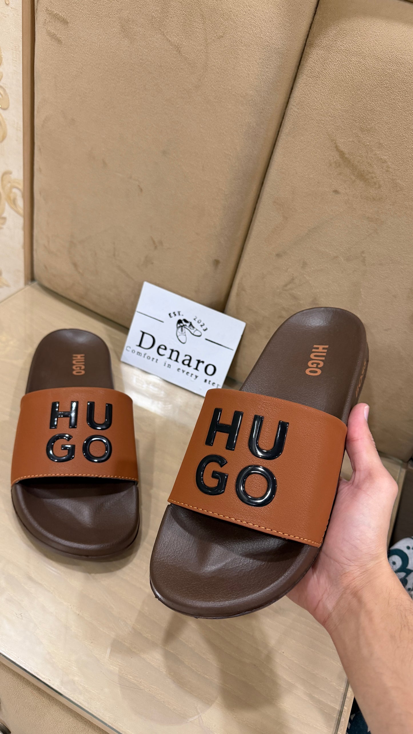 MUSTARD HU-GO Slides